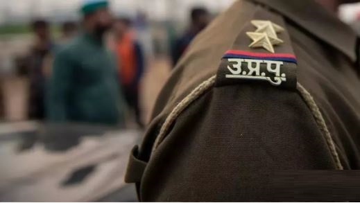 ग्रेटर नोएडा में गहने और नकदी पर कुंडली मारे बैठा था चूहा, पुलिस ने इस तरह पकड़ा