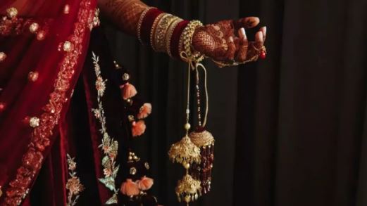 नोएडा में सुहागरात से पहले दुल्हन की पिटाई, पति की बेरहमी ने छीन ली जिंदगीभर की खुशी