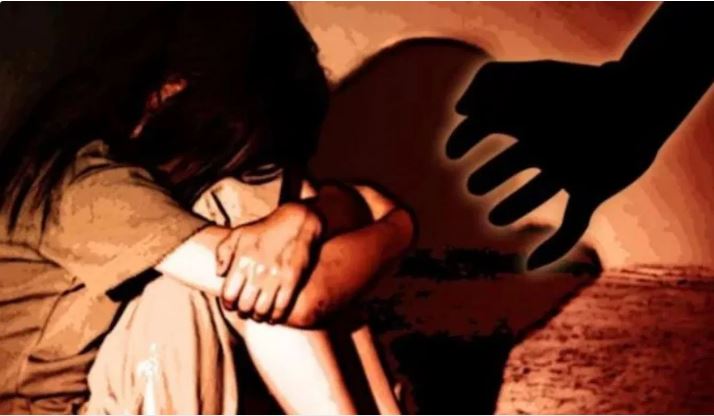 हैवान बना बाप! 19 साल की बेटी से 2 साल तक किया दुष्कर्म… मां रही अनजान