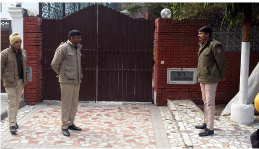 Delhi: झारखंड के CM हेमंत सोरेन के घर से रात 11 बजे निकली ED की टीम, साथ में ले गई मुख्यमंत्री की कार और ड्राइवर