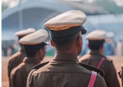 एसएसपी की ये बात सुन आपा खो बैठा हेड कांस्टेबल, बजा रहा था बिगुल; अचानक झपटकर किया हमला