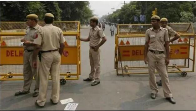 अयोध्या में प्राण प्रतिष्ठा के बीच दिल्ली पुलिस अलर्ट, DCP बोले- बड़े मंदिरों और बाजारों में बढ़ाई सुरक्षा