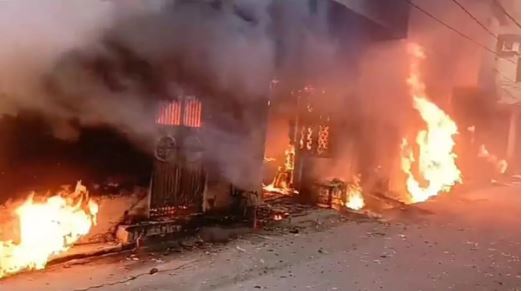 दिल्ली में काल बनकर बरसी आग, एक हफ्ते में 13 लोगों ने गंवाई जान; बचने के चक्कर में कई सोए मौत की नींद