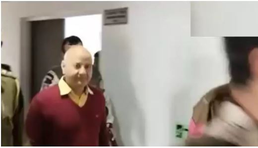 Delhi Liquor Scam: मनीष सिसोदिया की मुश्किलें और बढ़ीं, CBI के बंद लिफाफे में हैं कई राज, अब 12 मार्च को सुनवाई