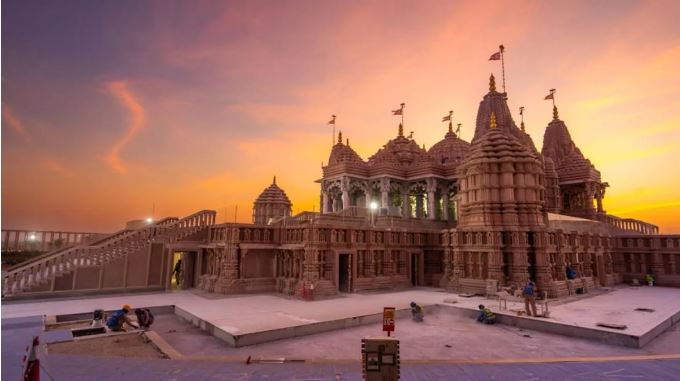 UAE में भव्य हिंदू मंदिर का उद्घाटन करेंगे PM मोदी, समझिए क्या है दोनों देशों के मजबूत रिश्तों का राज