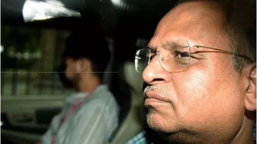 दिल्ली के पूर्व मंत्री सत्येंद्र जैन को झटका, सुप्रीम कोर्ट ने खारिज की जमानत याचिका; तुरंत करना होगा सरेंडर