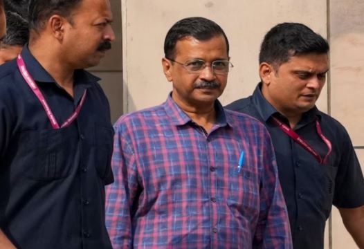 तिहाड़ जेल पहुंचे CM केजरीवाल, बैरक में अकेले रहेंगे… सुरक्षा के पुख्ता इंतजाम