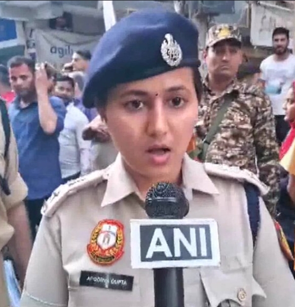 Delhi Crime: दिल्ली में 8वीं के छात्र के साथ सहपाठियों ने शर्मसार करने वाली घटना को दिया अंजाम, जांच में बड़ा खुलासा