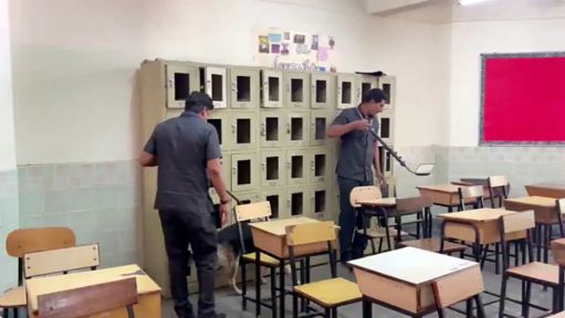 आपके WhatsApp पर भी आया स्कूल में बम की धमकी का ऑडियो मैसेज? दिल्ली पुलिस ने बताई सच्चाई