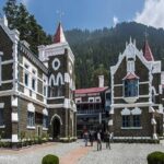 अपने ही परिवार के पांच सदस्यों की हत्या करने वाले की फांसी की सजा हाईकोर्ट ने की माफ़