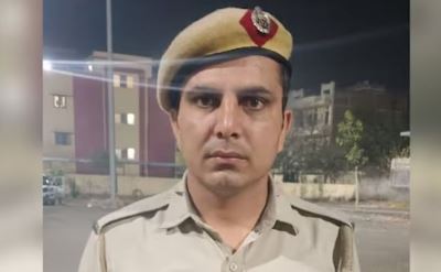 शराब तस्कर ने कांस्टेबल को कार से कुचलकर मार डाला, आरोपी फरार
