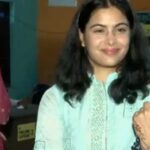 ओलंपिक पदक विजेता मनु भाकर ने डाला अपना पहला वोट
