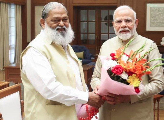 हरियाणा के ऊर्जा, परिवहन एवं श्रम मंत्री अनिल विज ने पीएम मोदी से की मुलाकात 