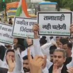 दिल्ली की जिला अदालतों में वकीलों का आंदोलन जारी, हाईकोर्ट बार ने काली पट्टी पहनकर समर्थन देने की अपील की