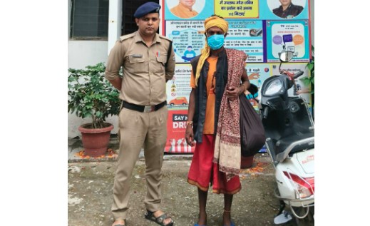 धर्म के नाम पर ठगी करने वाला फर्जी बाबा गिरफ्तार