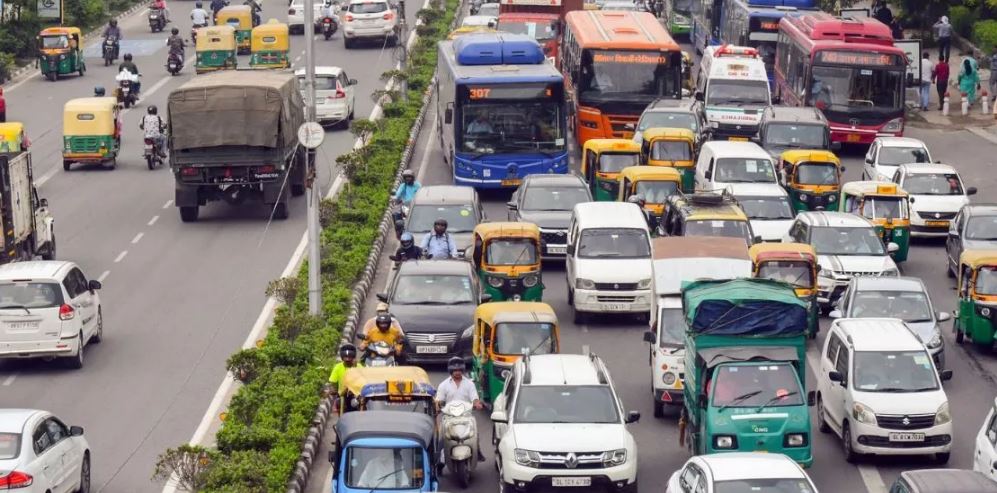 दिल्ली में चार फ्लाईओवरों की मजबूती और पूर्वी दिल्ली में सड़क चौड़ीकरण की योजना तैयार