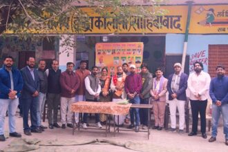सनातन शक्ति संघ भारत द्वारा बच्चों को पढ़ने-लिखने की स्टेशनरी सामग्री वितरण कार्यक्रम आयोजित