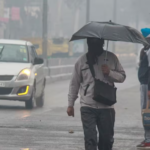 दिल्ली-एनसीआर में बारिश और बर्फीली हवाओं का कहर, यलो अलर्ट के बीच बढ़ी ठिठुरन