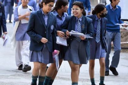केंद्रीय माध्यमिक शिक्षा बोर्ड की 10वीं-12वीं परीक्षाएं शुरू, 43 लाख से अधिक छात्र शामिल