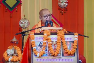 शिव भक्ति में डूबा नोएडा, कथा में गूंजा शिव-पार्वती विवाह का दिव्य प्रसंग