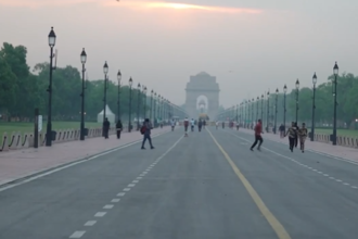 दिल्ली में बदला मौसम, बारिश से गर्मी से राहत