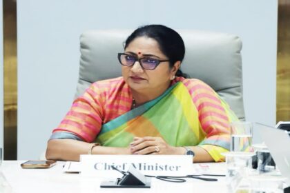 दिल्ली सरकार का झुग्गी बस्तियों पर फोकस, 440 करोड़ से ज्यादा के विकास कार्य शुरू