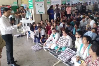 ग्रेटर नोएडा जिम्स विवाद: हड़ताल के बाद कार्रवाई तेज, कर्मचारियों की वापसी शुरू