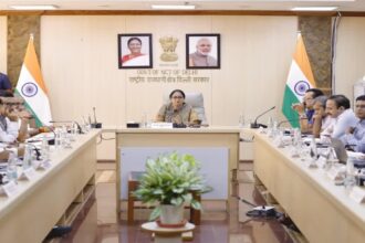 सीएम रेखा गुप्ता ने दिए निर्देश, स्कूलों में सुधार और मानसून प्रबंधन पर रहेगा फोकस