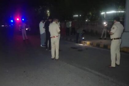 कल्याणवास में सनसनीखेज वारदात, महिला को खून से लथपथ सड़क किनारे फेंका; मौत