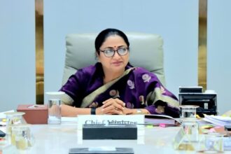 दिल्ली में अब समय पर मिलेगी सरकारी सेवा, राइट टू सर्विस बिल-2026 को कैबिनेट मंजूरी