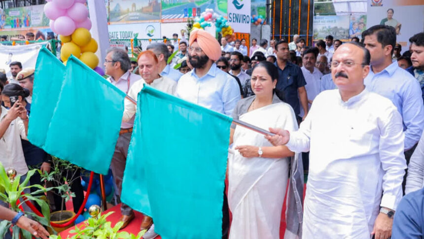 दिल्ली में आधुनिक वेस्ट मैनेजमेंट सिस्टम लागू, 4.50 लाख परिवारों को मिलेगा लाभ