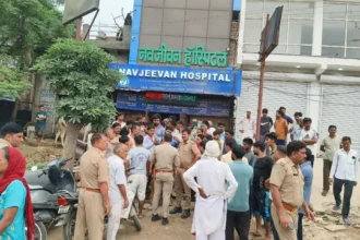 लोनी के निजी अस्पताल में प्रसव के बाद महिला की मौत, परिजनों ने लगाया लापरवाही का आरोप