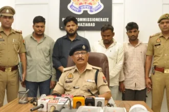 गाजियाबाद में एटीएम हैकिंग गैंग का भंडाफोड़, लाखों की नकदी और उपकरण बरामद
