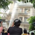 नोएडा PG में AC ब्लास्ट से लगी भीषण आग, छह लड़कियां बाल-बाल बचीं; दमकल ने संभाला मोर्चा