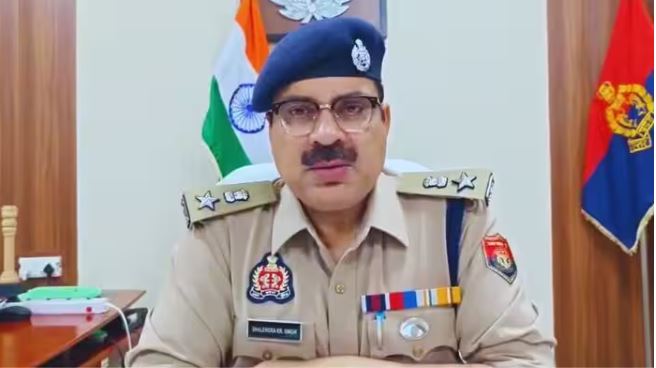 ड्यूटी में लापरवाही पर नोएडा पुलिस का एक्शन, चौकी प्रभारी समेत चार पुलिसकर्मी निलंबित