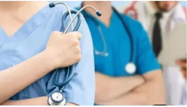 दिल्ली राज्य स्वास्थ्य मिशन के कर्मचारी आज एक दिवसीय सांकेतिक हड़ताल पर