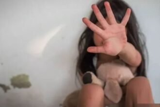बाल सुरक्षा माह से मिली शिकायत की हिम्मत, दिल्ली में शिक्षक ने किया था छठी की छात्रा का यौन शोषण