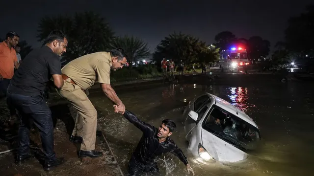 ग्रेटर नोएडा में नहर में मिली महिला की लाश: पति बोला- हादसे में पत्नी की जान गई, भाई ने जीजा पर लगाया हत्या का आरोप