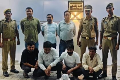 गाजियाबाद में बड़ा खुलासा: कार में चलता था अवैध अल्ट्रासाउंड सेंटर, 4 गिरफ्तार