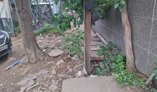 सीवर हादसों पर नोएडा प्राधिकरण सख्त, बिल्डर-ठेकेदार पर कार्रवाई; एनएचआरसी ने मांगा जवाब