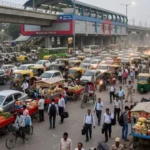 सेक्टर डेल्टा-वन मेट्रो स्टेशन के नीचे अतिक्रमण का आरोप, आरडब्ल्यूए ने हटाने की मांग की