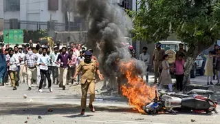 ग्रेटर नोएडा श्रमिक हिंसा: 64 आरोपियों के खिलाफ चार्जशीट दाखिल