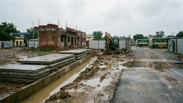 बारिश ने रोका कौशांबी अस्थाई बस अड्डे का काम, निर्माण में लगेगा दो माह और