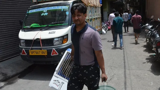 नोएडा PG अग्निकांड: आंखों के सामने मौत का मंजर, 200 लोगों ने दहशत में गुजारी रात