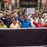 गाजियाबाद में किराना कारोबार में निवेश के नाम पर करोड़ों की ठगी, 10 पर एफआईआर