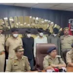 नोएडा में लिफ्ट देकर लूटपाट करने वाले गैंग का पर्दाफाश, चार बदमाश गिरफ्तार