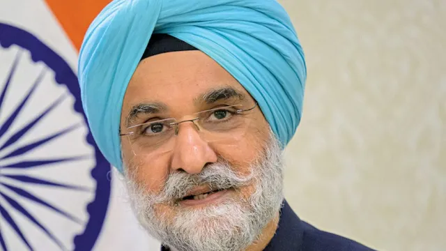द्वारका में बनेगा आधुनिक डॉग शेल्टर, उपराज्यपाल संधू ने रखी आधारशिला
