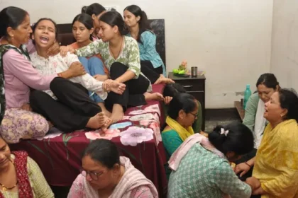 तिरंगे में लिपटकर पहुंचा बलिदानी का पार्थिव शरीर, गम और गर्व में डूबा नंदग्राम