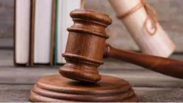 नवजात तस्करी मामले में आरोपित को राहत नहीं, साकेत कोर्ट ने जमानत याचिका खारिज की