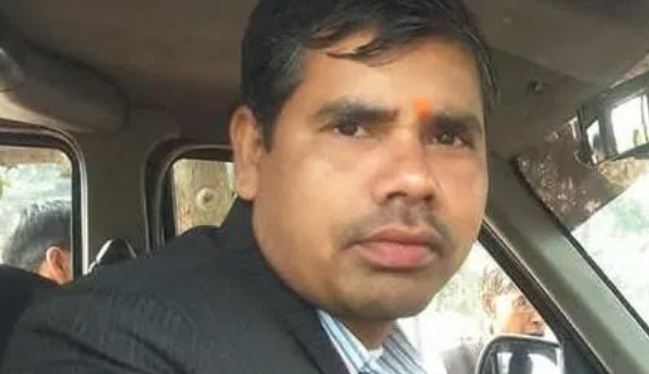 लोनी में सनसनीखेज वारदात, सो रहे सुपरवाइजर की कैंची से गोदकर हत्या; कारीगर फरार